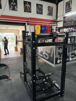 PRODÁM – úplně nový stroj Pendulum Squad