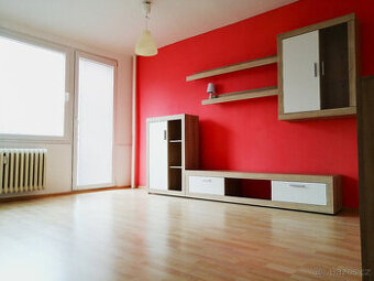 Pronájem bytu 1+1/L, 34,6 m2, Kladno, ul. Vodárenská