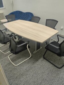 Kancelářský nábytek