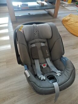 Cybex aton 5
