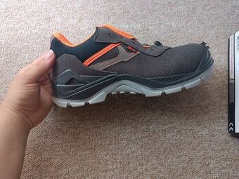 Pracovní obuv vel. 43