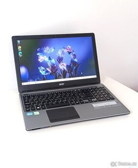 Notebook Acer ( i3, 6GB RAM,1TB HDD, GeForce GT740M) na díly