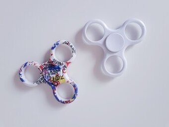 FIDGET SPINNER • RE-TEX MEMBRÁNOU • SUPERFIT v. 32