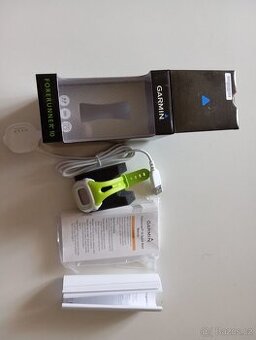 Plně funkční Garmin Forerunner 10