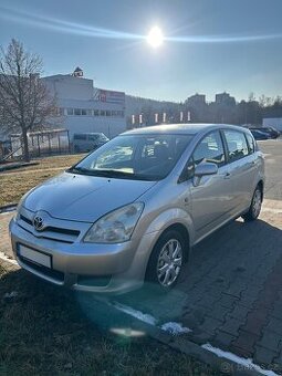 Toyota Corolla Verso 1,6 Vvti 2006 5 míst - 1