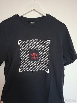 Pánské i dámské oblečení