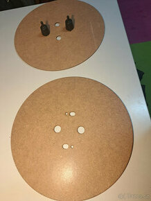 Kryt rezervy Toyota Corolla AE86