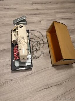 Šičí stroj Veritas