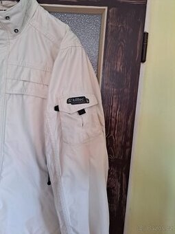 ZNAČKOVÁ BUNDA KILLTEC, SKVĚLÁ CENA,VELMI PĚKNÝ STAV