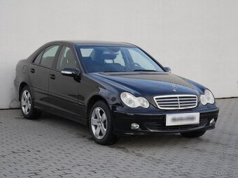 Mercedes-Benz Třída C 2.2 CDi ,  110 kW nafta, 2005