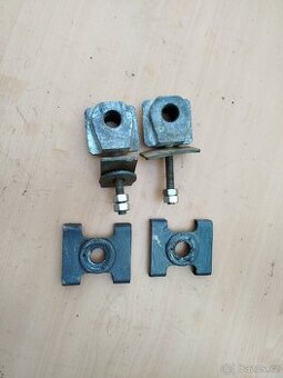 Napínáky řetězu Kawasaki KMX 125