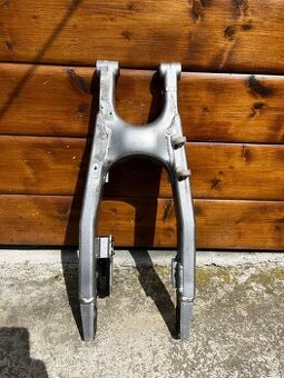 Kyvka Suzuki rmz 250 2006 Kawasaki kxf 250 2006