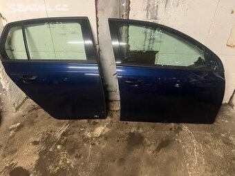 Pravé přední a zadní dveře VW Golf VI hatchback
