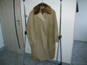 vojenský kabát, plášť, uvnitř je kožich, - 1