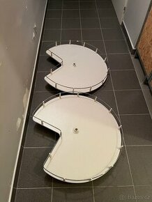 Otočná police IKEA - 1
