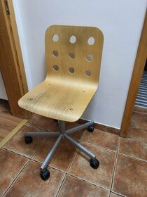 Dětská, dřevěná židle na kolečkách, Ikea