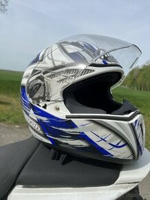 Motorkářská helma, rukavice, kombinéza - 1