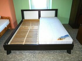 stylová manželská postel dvoulůžko+2x rošty - 1