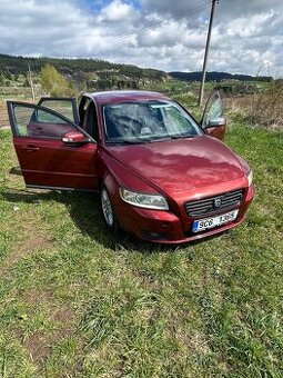 Volvo v50 2.0 100kw - 1