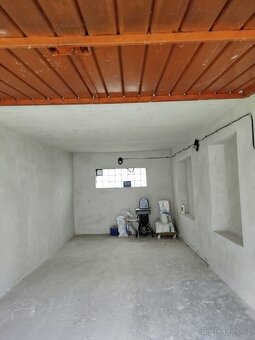 Pronájem garáže Centrum, Králova Výšina