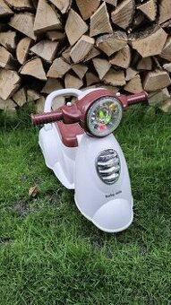 Odražedlo motorka Vespa