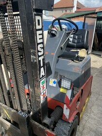 Desta MV12