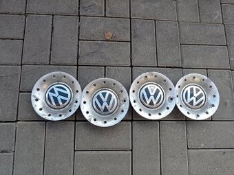 Různé středové krytky originál VW, Originál Toyota.