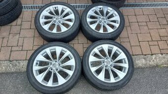 ALU letní 17", orig. OPEL, rozteč 5x105mm, pneu 225/45/17