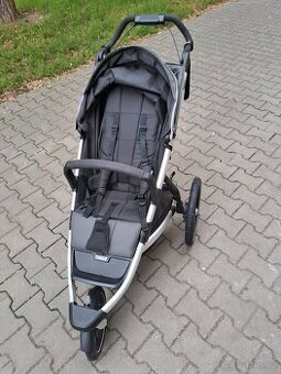 Kočárek Thule Urban Glide 2 + korba a spousta příslušenství