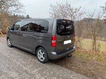 Pronajmu TOYOTA Proace (Verso) - 8 místné - 1