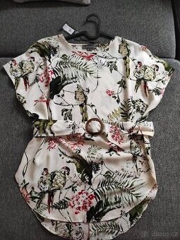 Trendy tunika 38