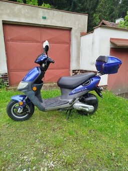 Skútr Keeway 50