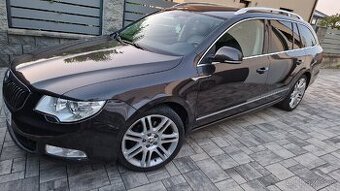 Škoda Superb 2.0 TDi 125kw, DSG,Elegance,hodňe nainstalováno