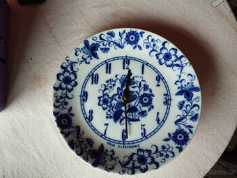 Nástěnné hodiny Prim,modrý motiv,porcelánové hodiny