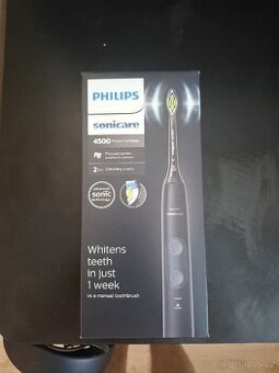 Philips Soniccare 4500 sonický kartaček