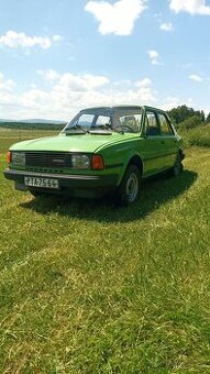 Škoda 105s + servisní knížka