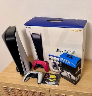 Sony PS5 s mechanikou, top stav, příslušenství