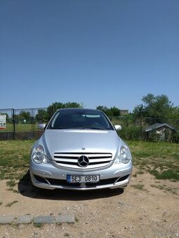 Mercedes-Benz R 320 CDI