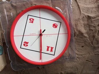Nástěnné hodiny prim porcelán s originálním balenim