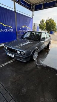 BMW E30 V8 4.0