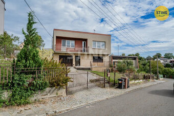 Dům 2+1 a 4+1 s garáží, balkónem v Ostravě - Dolní L, 132446