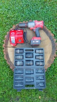 Rázový utahovák Milwaukee M18