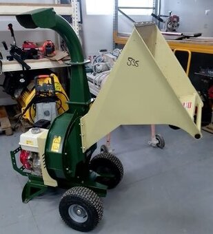 Profesionální drtič NEGRI BIO R185BHHP13