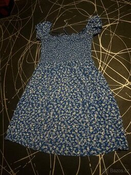 Letní Šaty s motýlky