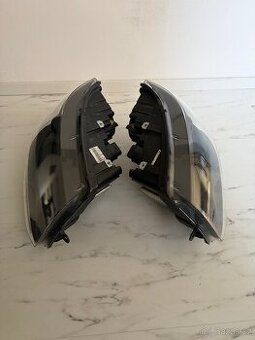 Přední světla VW T5 .1 - xenony, levé + pravé