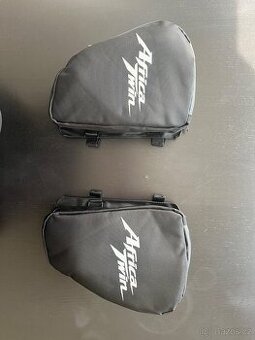 Boční kapsy na motorku CRF 1000 Africa Twin