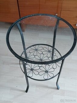 Stolek konferenční