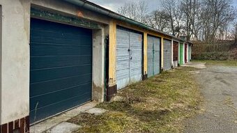 GARÁŽ K PRONÁJMU ve Slaném