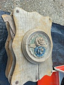 Dřevěná šperkovnice