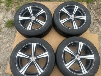 Alu kola 5x112.r17.Letni pneu 225/55/17.Skoda,Audi,Vw,Seat.